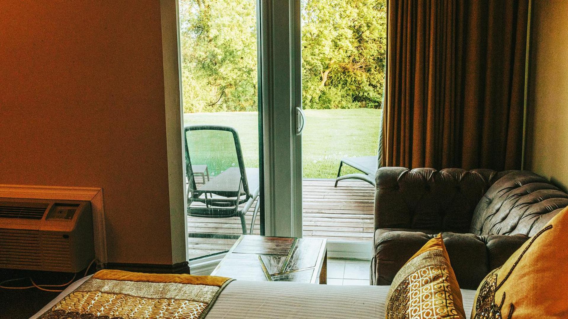 Northumberland Heights Wellness Retreat & Spa Cobourg Bagian luar foto